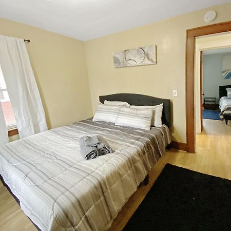 Lux 3Br, Steps From Airport, U Of R & Grocery Stores Rochester Eksteriør billede