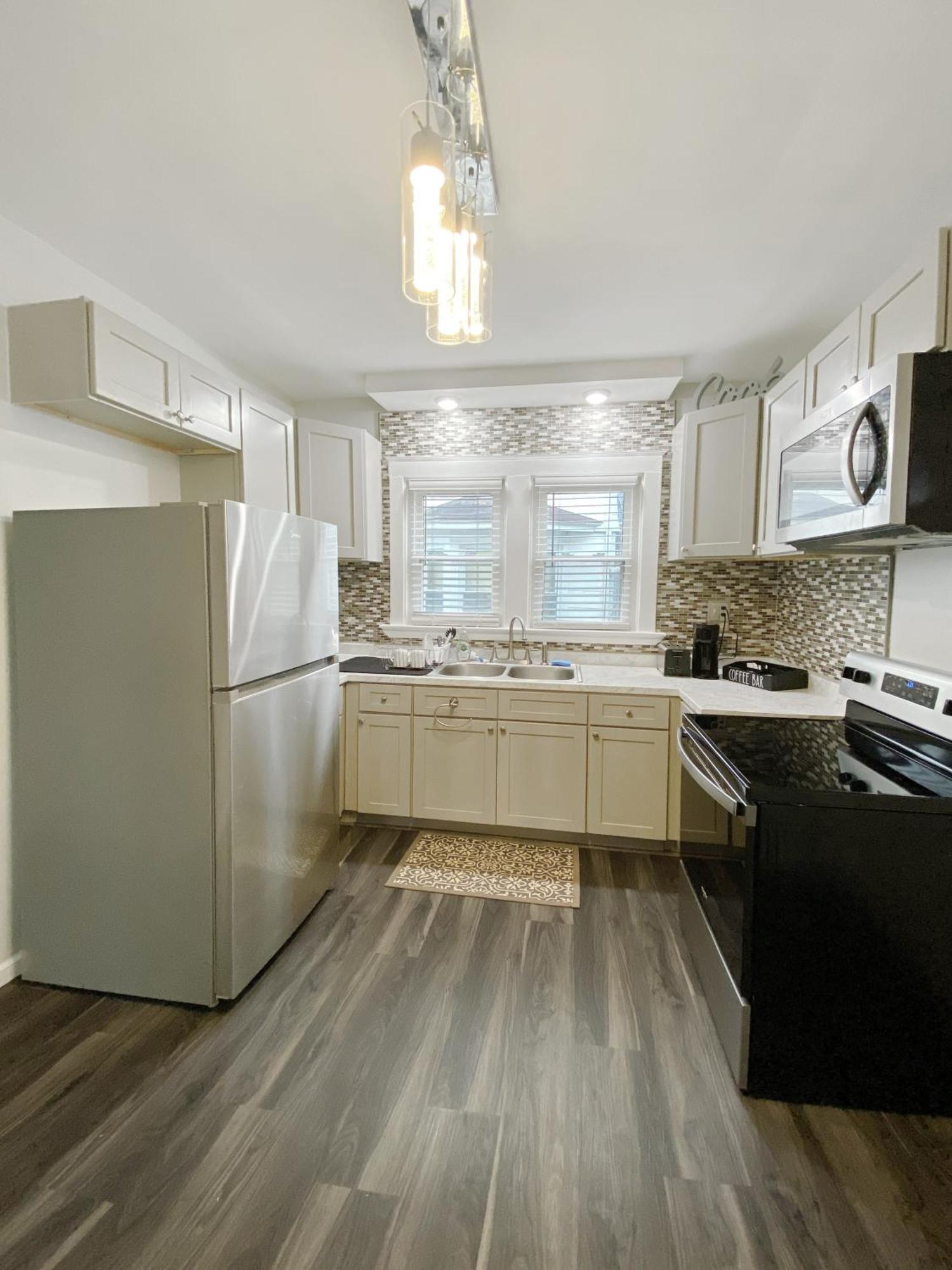 Lux 3Br, Steps From Airport, U Of R & Grocery Stores Rochester Eksteriør billede